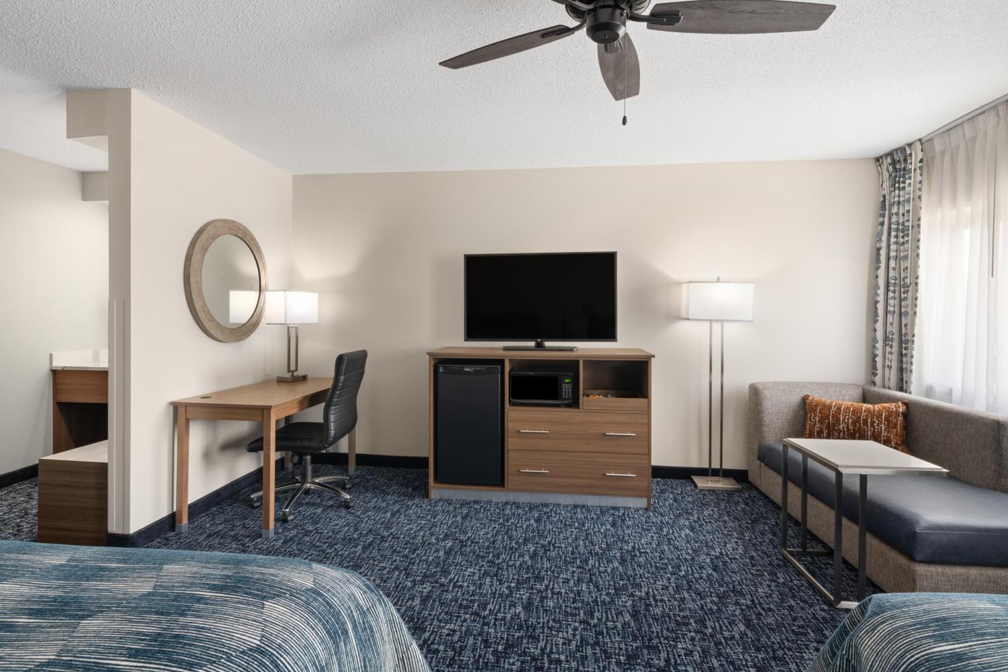 Baymont By Wyndham Mt. Pleasant Hotel Mount Pleasant Quarto foto