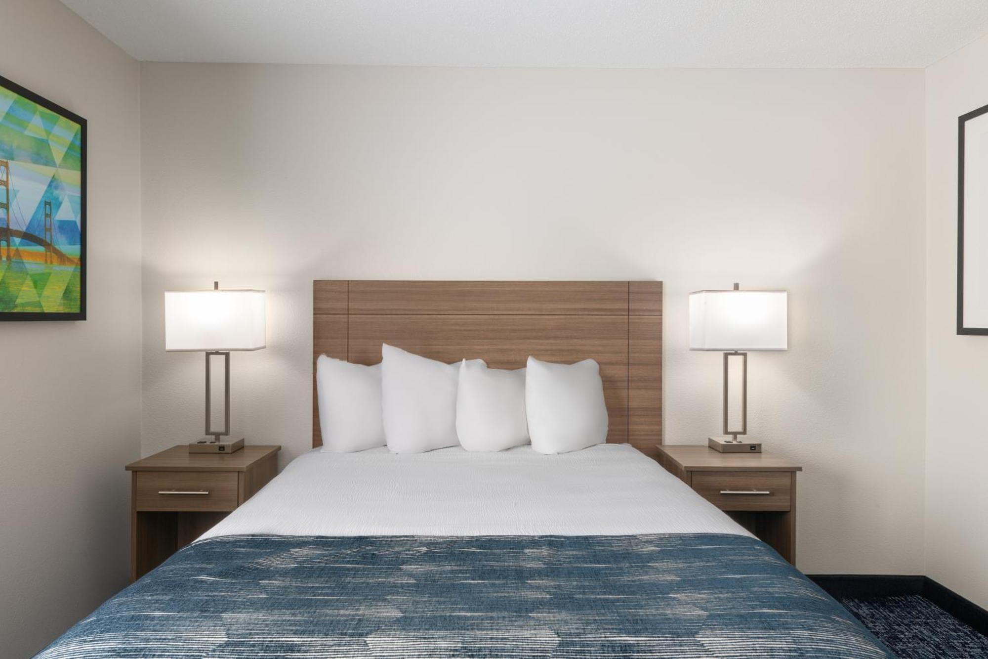 Baymont By Wyndham Mt. Pleasant Hotel Mount Pleasant Quarto foto