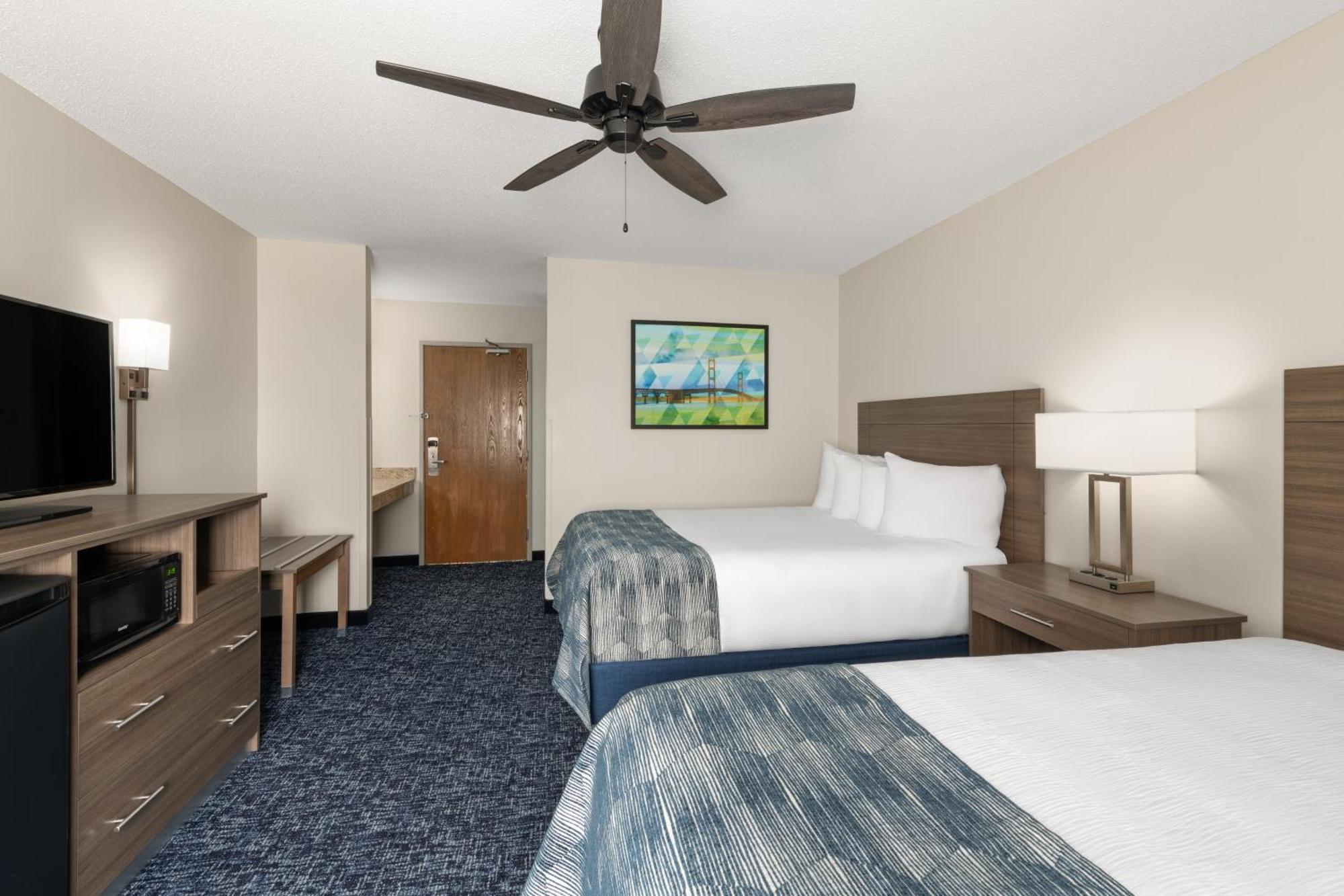 Baymont By Wyndham Mt. Pleasant Hotel Mount Pleasant Quarto foto